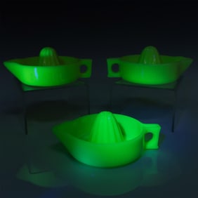 3pc Vintage Sunkist Citrus Juicer Reamers, Uranium Glass