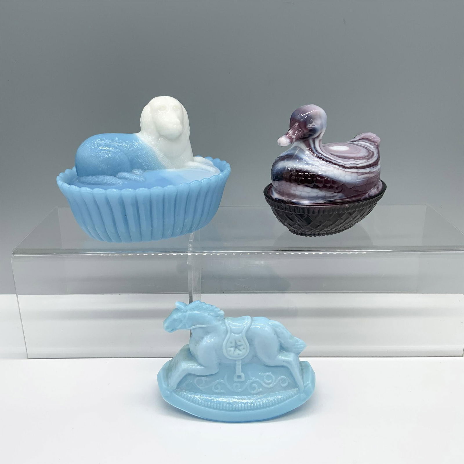 3pc Vintage Milk Glass Animal Treasure Boxes and Figurine (1 of 4)