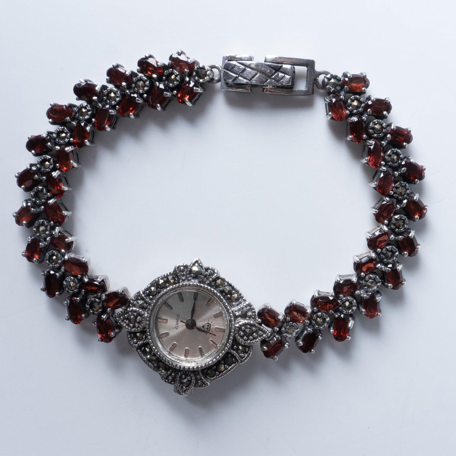 Vintage Quartz Silver Marcasite & Garnet Gemstone Watch (1 of 4)