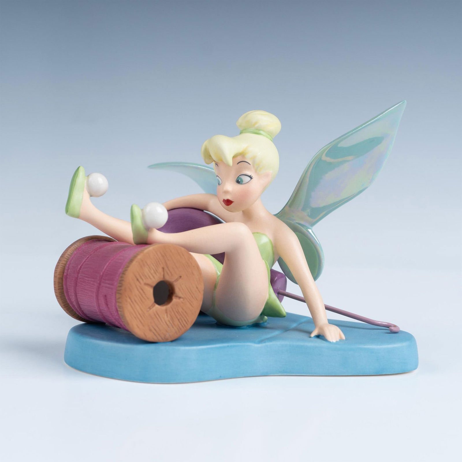 Walt Disney Classics Tinker Bell Figurine and Pin, Little Charmer (1 of 6)
