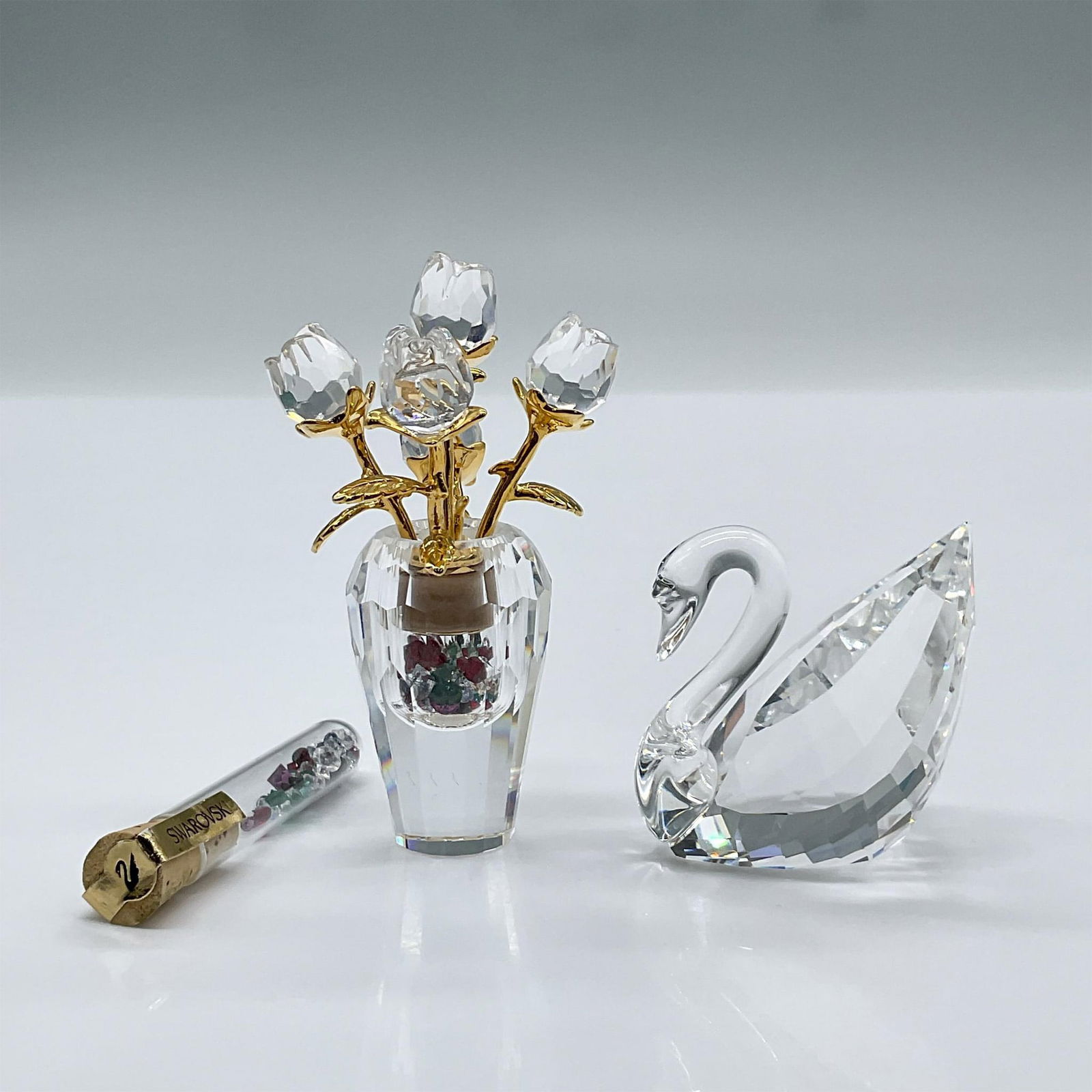 2pc Swarovski Figurines, Crystal Memories Rose Vase and Swan (1 of 4)