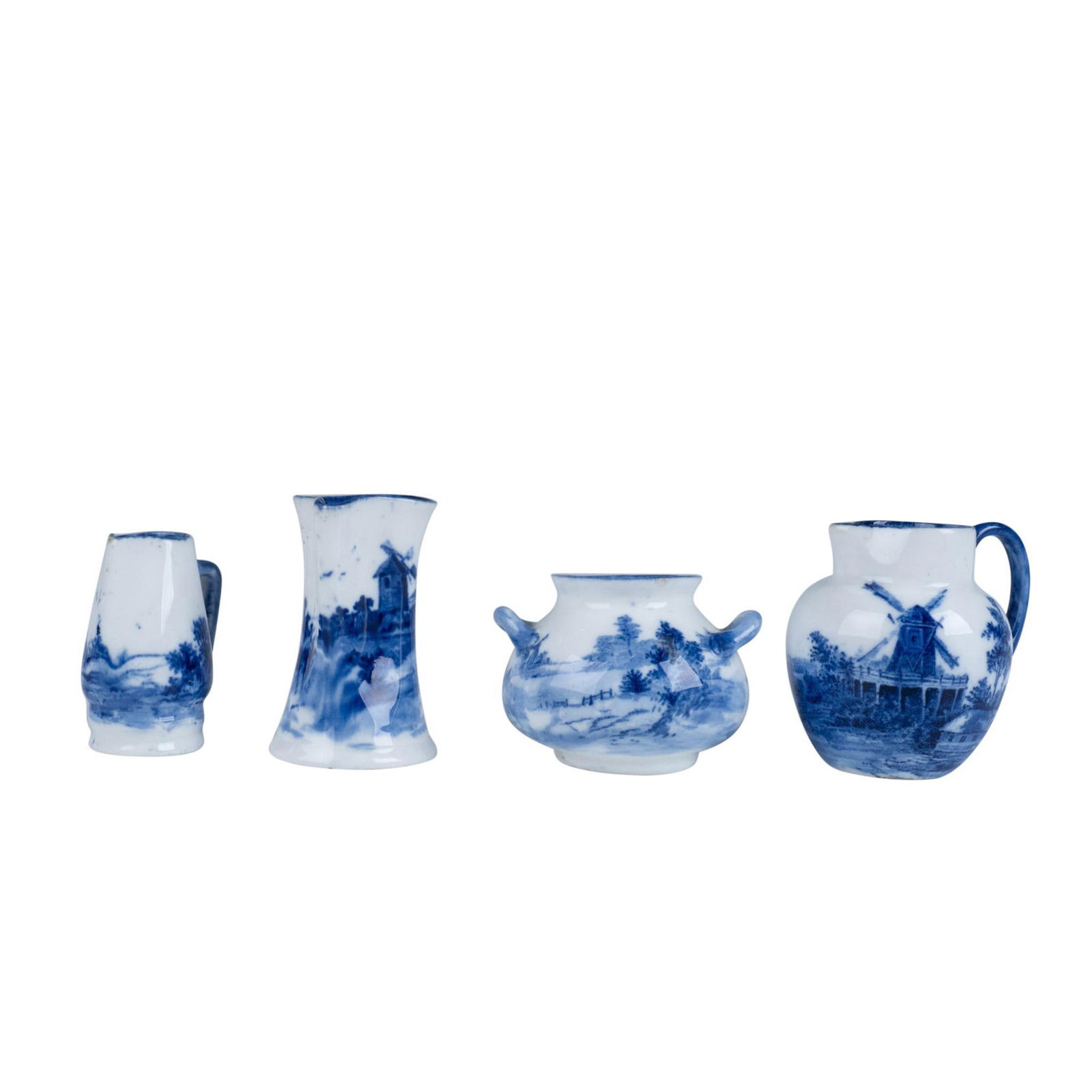 4pc Royal Doulton Blue and White Dutch Village Miniatures (1 of 5)