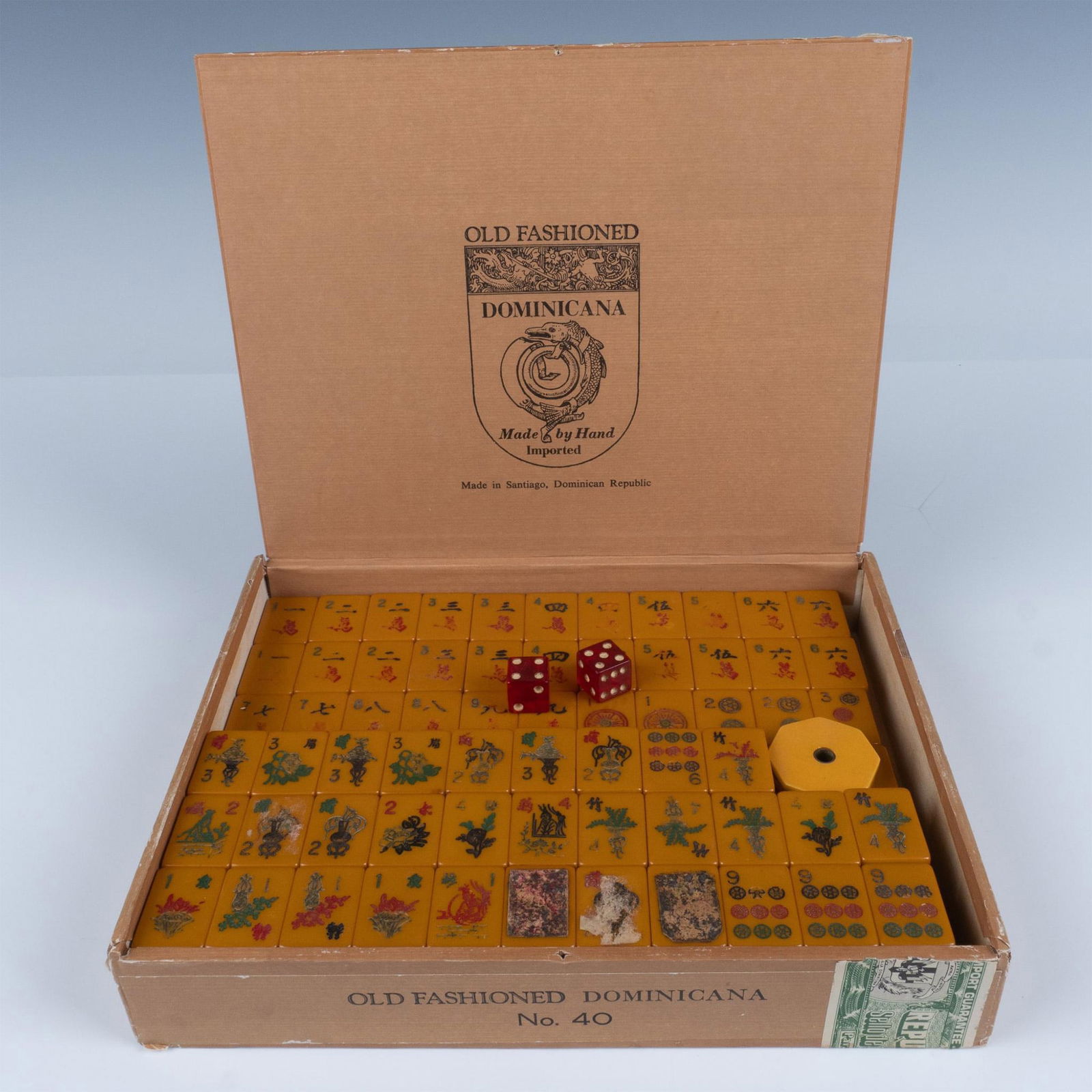 Vintage Traditional Mahjong Set (1 of 3)