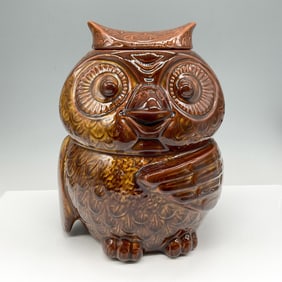 Vintage McCoy USA Pottery, Brown Owl Cookier Jar