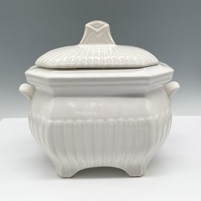 McCoy USA Pottery Ribbed Soup Tureen with Lid