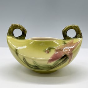Hull Pottery Sugar Bowl, Woodland Chartreuse