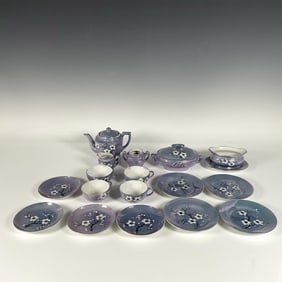 17pc Vintage Japanese Children's Luster Tableware