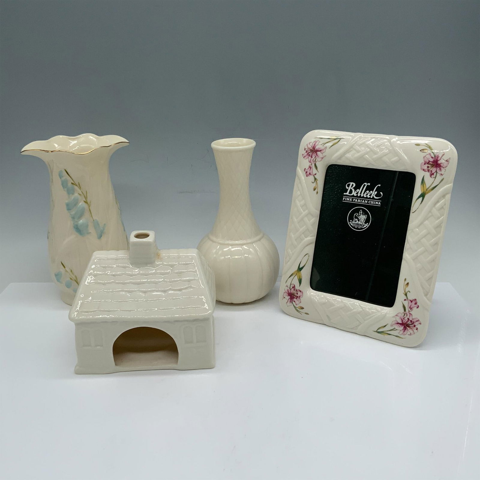 4pc Vintage Belleek Porcelain Tableware Set (1 of 5)