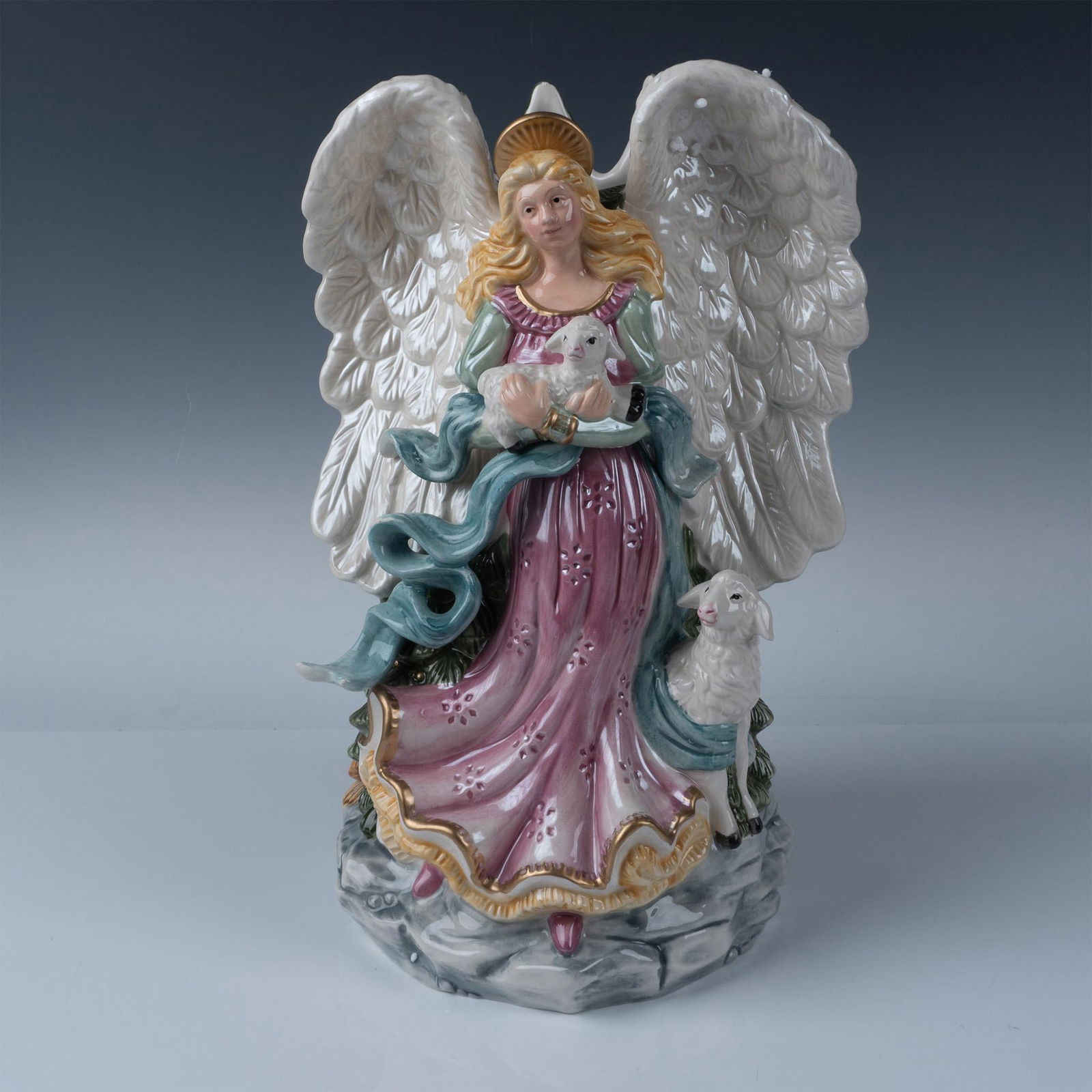 Fitz and Floyd Holiday Angel Vase, First Ladies Collection (1 of 7)