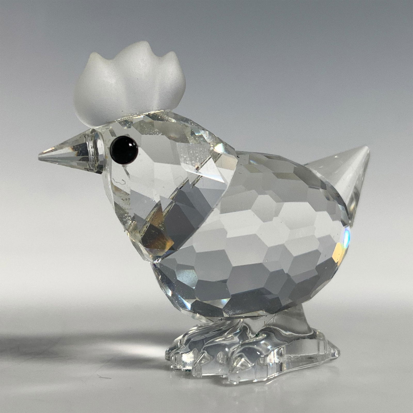 Swarovski Crystal Figurine, Mini Hen 014492 (1 of 4)
