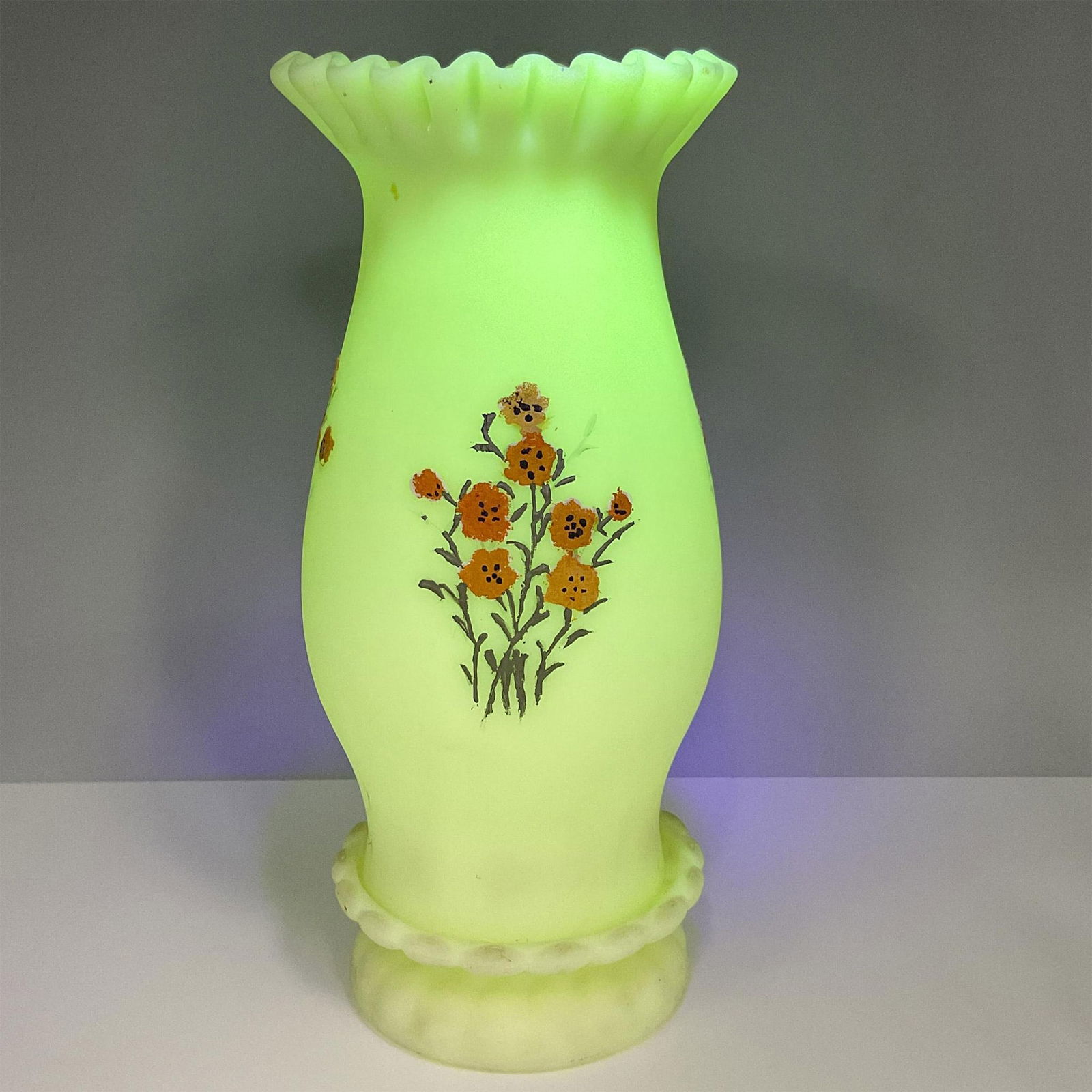 2pc Uranium Glass Custard Table Lamp (1 of 7)