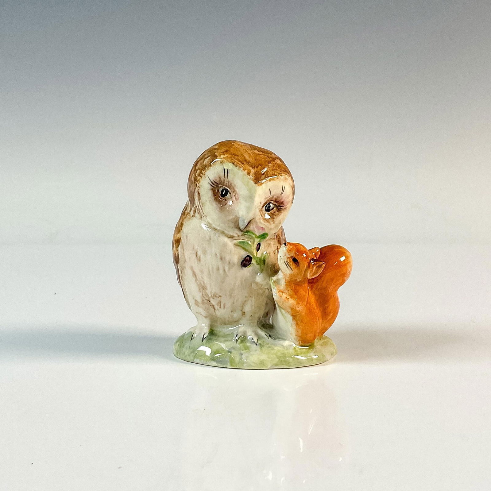 Beswick Beatrix Potter Figurine, Old Mr Brown (1 of 5)