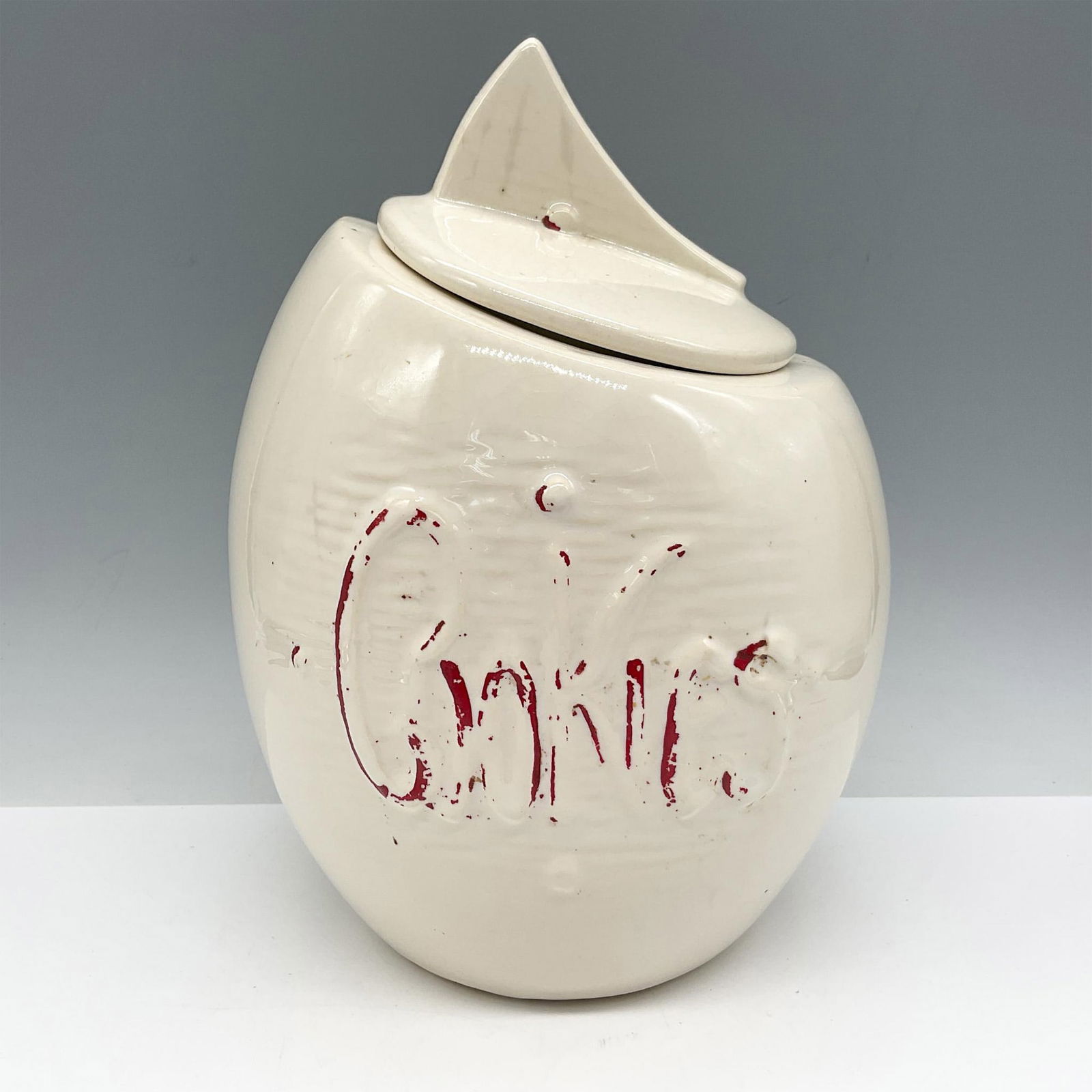 McCoy Pottery Collectible Cookie Jar, Slanted Top with Lid (1 of 3)