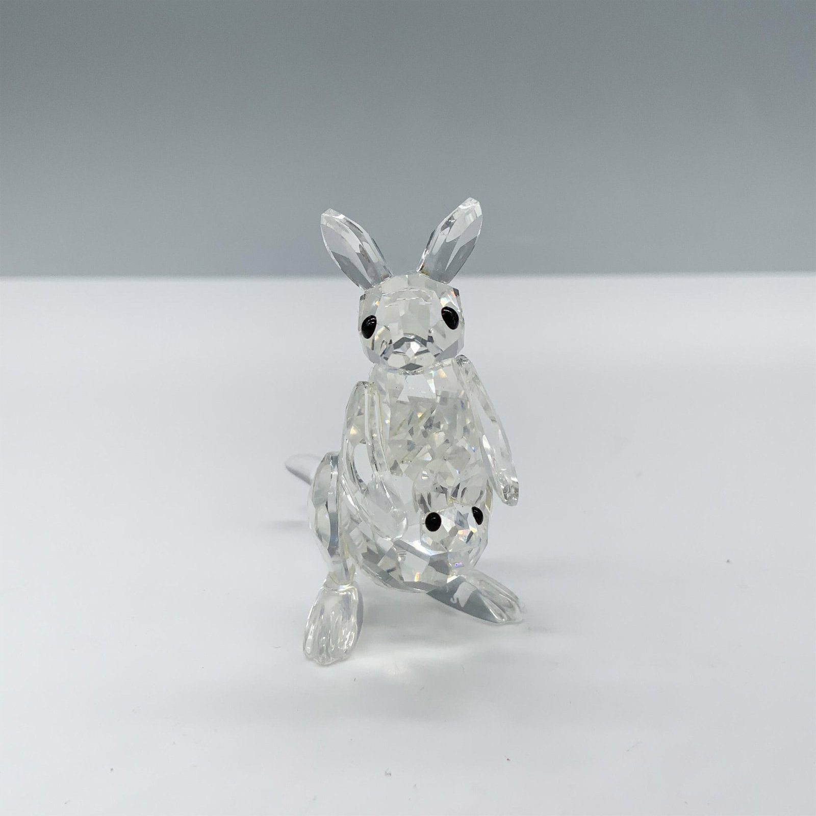 Swarovski Crystal Figurine, Kangaroo with Baby Joey (1 of 4)