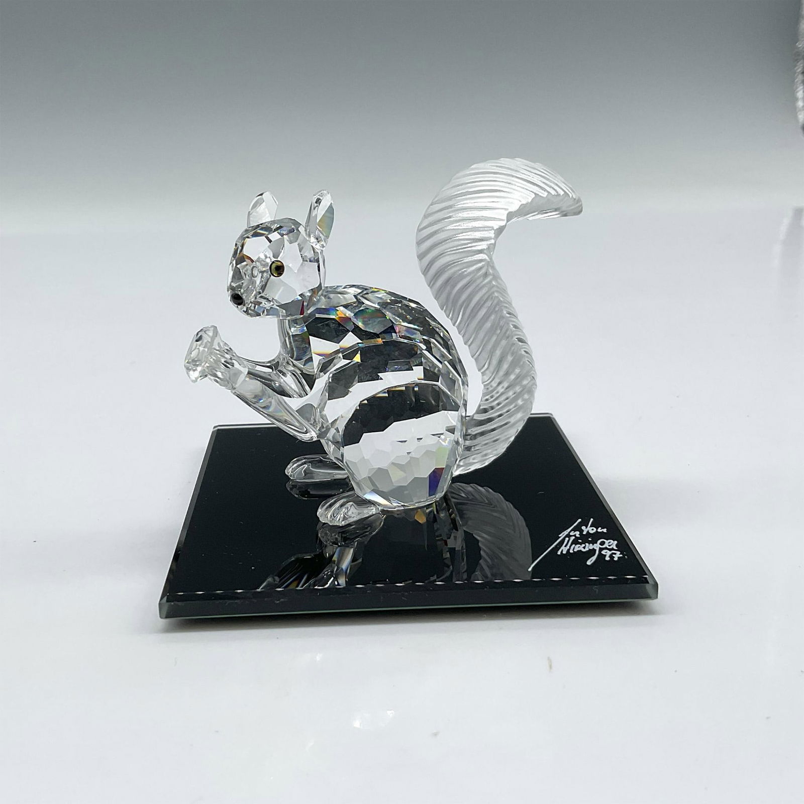 Swarovski SCS Crystal Figurine, 10th Anniversary Squirrel (1 of 4)