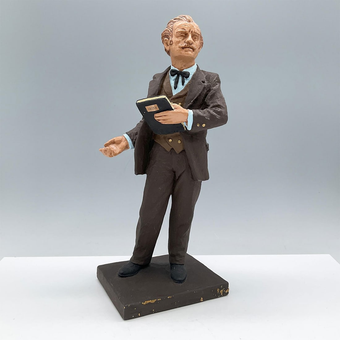 Vintage Kaplan Ceramic Figurine, Lawyer (1 of 4)