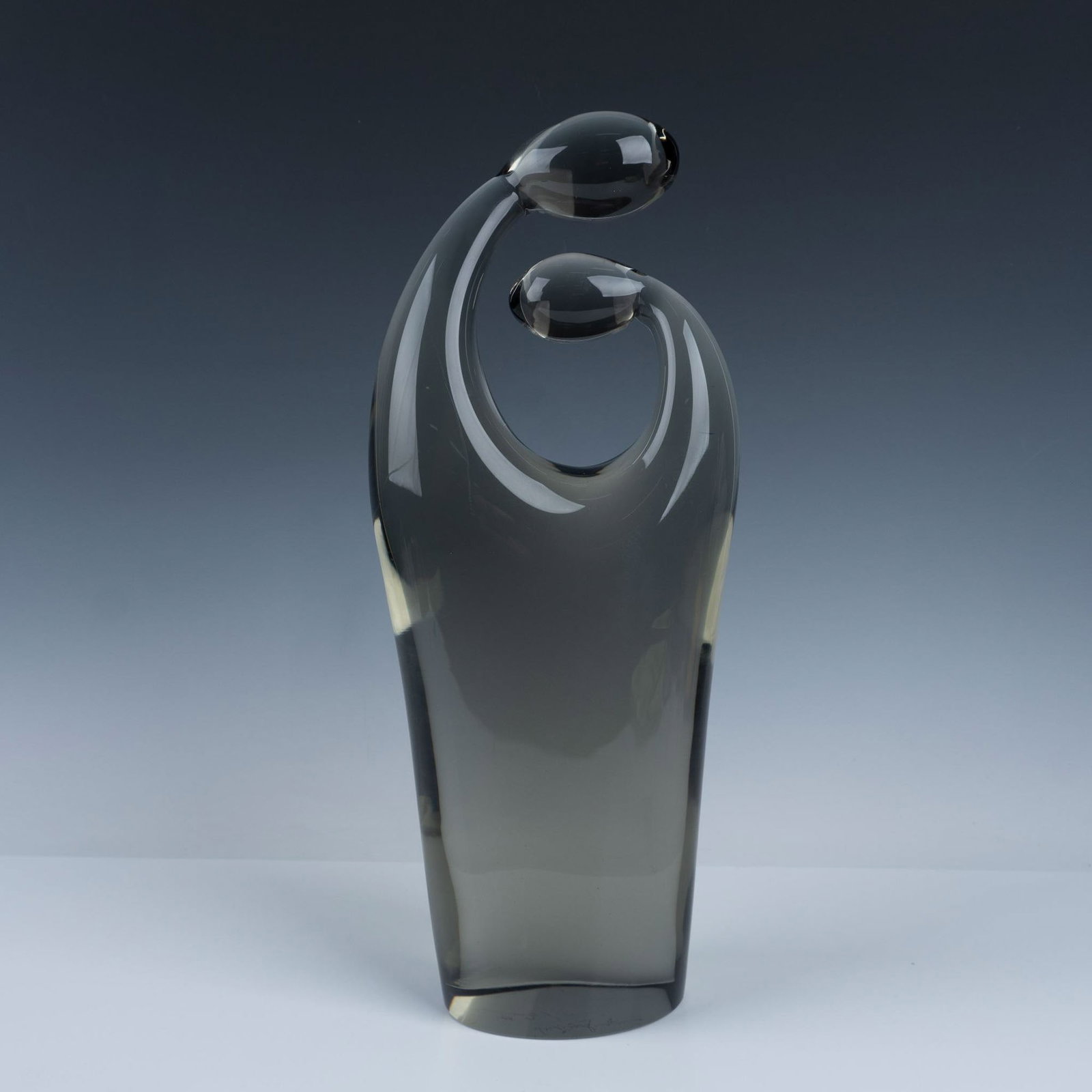 Livio Seguso Murano Glass Sculpture, Mother and Child: A limited-edition Murano glass sculpture by Livio Seguso, titled "Mother and Child," capturing the essence of love and connection through its elegant abstract form. This remarkable piece showcases two