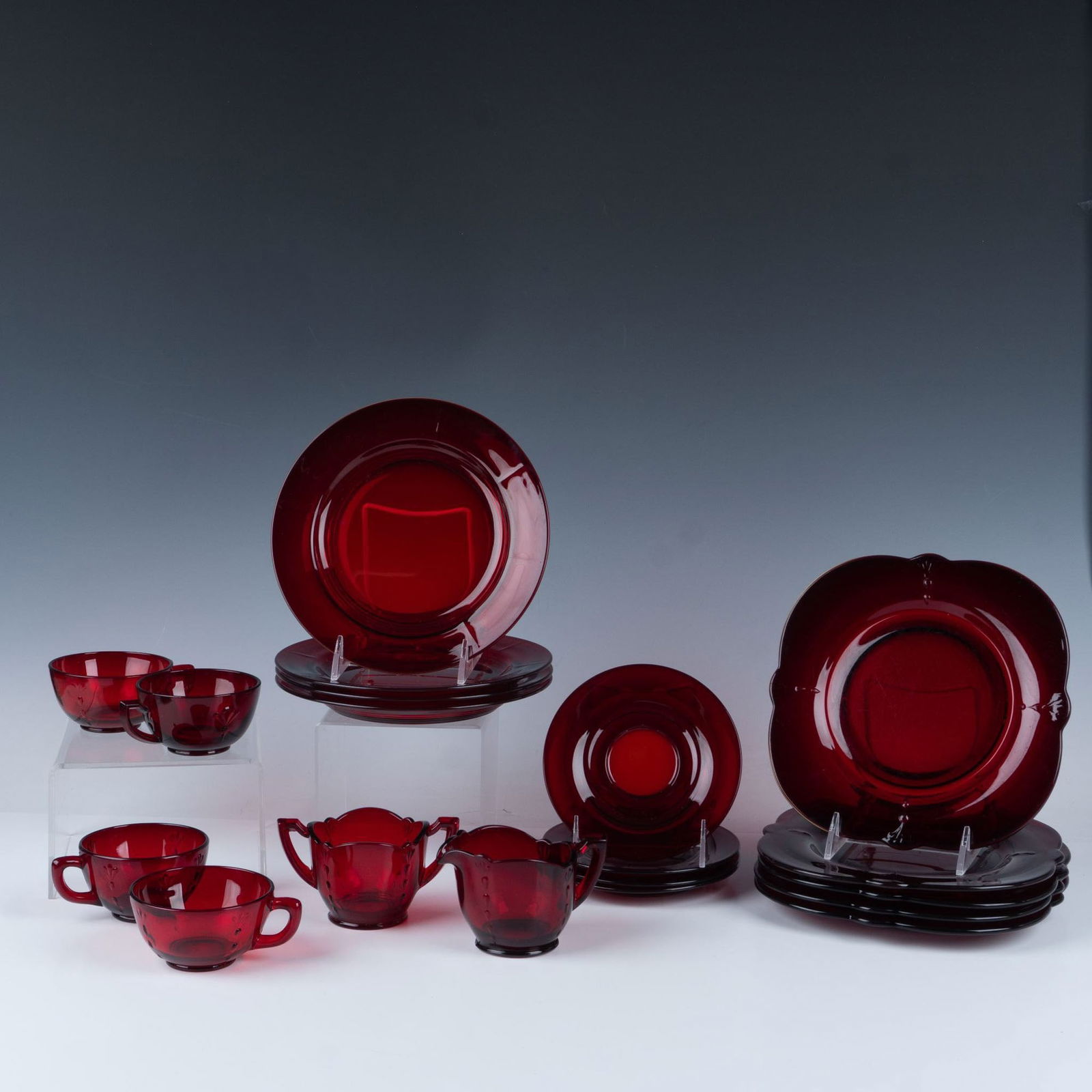 18pc Ruby Red Glass Coffee and Tea Set with Plates (1 of 7)