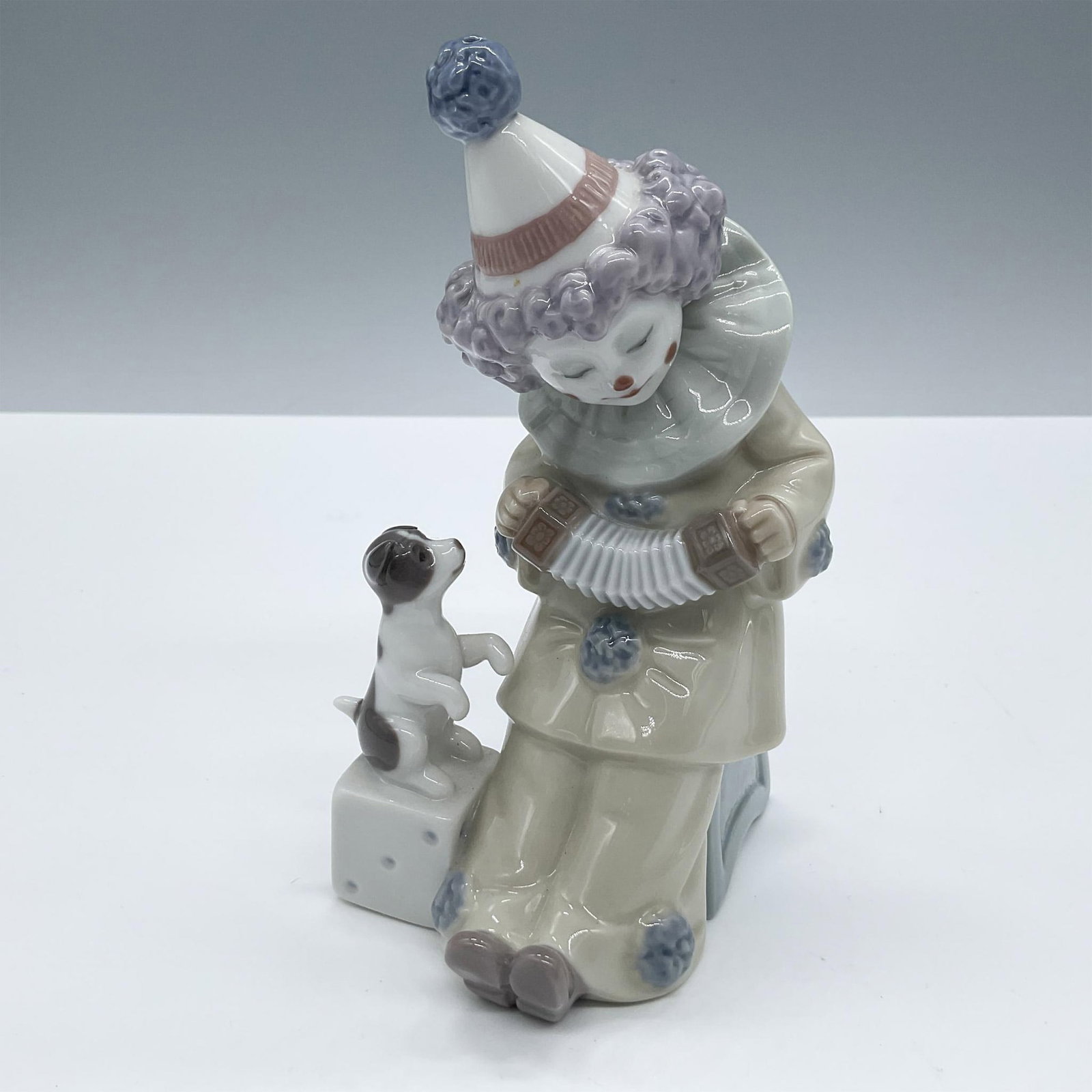 Pierrot with Concertina 1005279 - Lladro Porcelain Figurine (1 of 3)