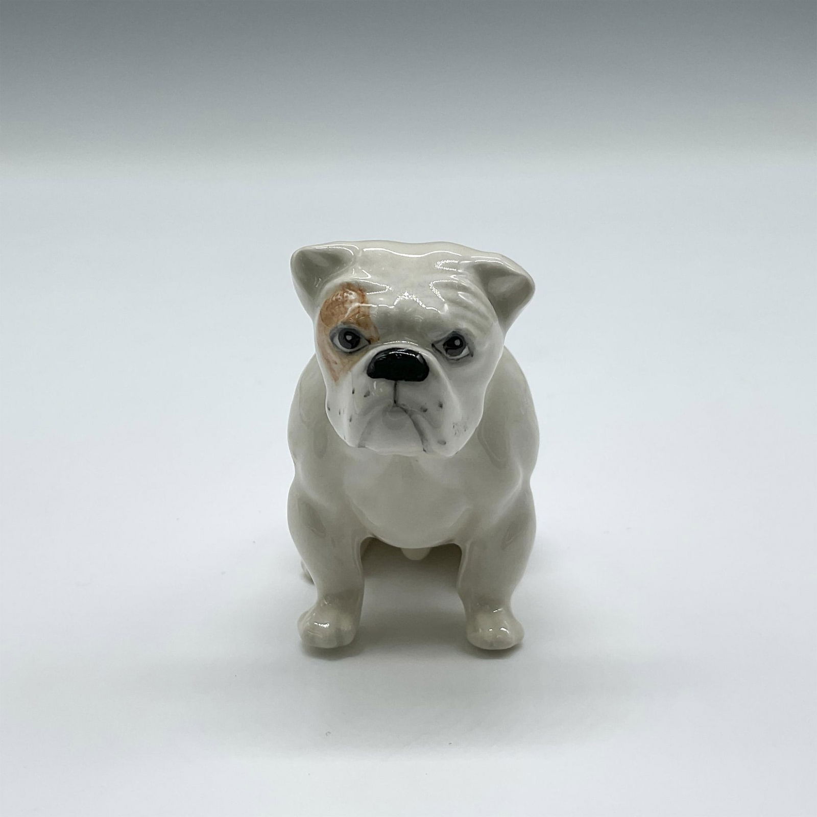 Beswick Porcelain Dog Figurine, Bull Dog (1 of 3)