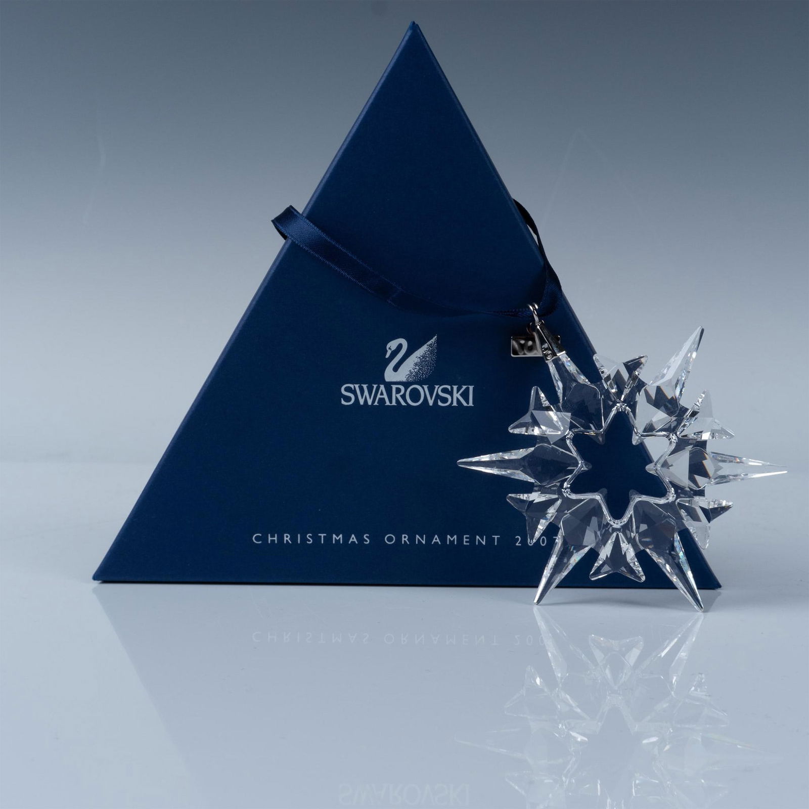 Swarovski 2007 Crystal Christmas Tree Ornament 872200 (1 of 3)