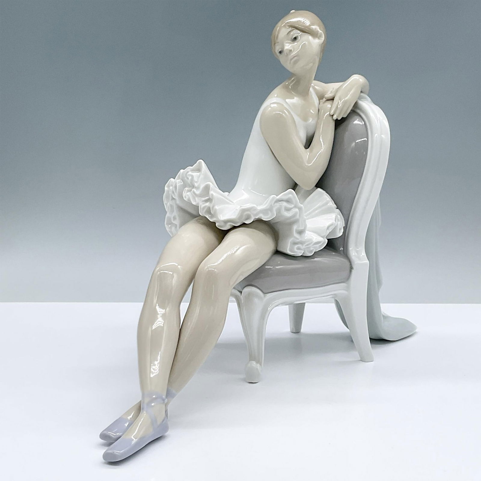 Lladro Porcelain Figurine, Classic Dance 1004847 (1 of 3)