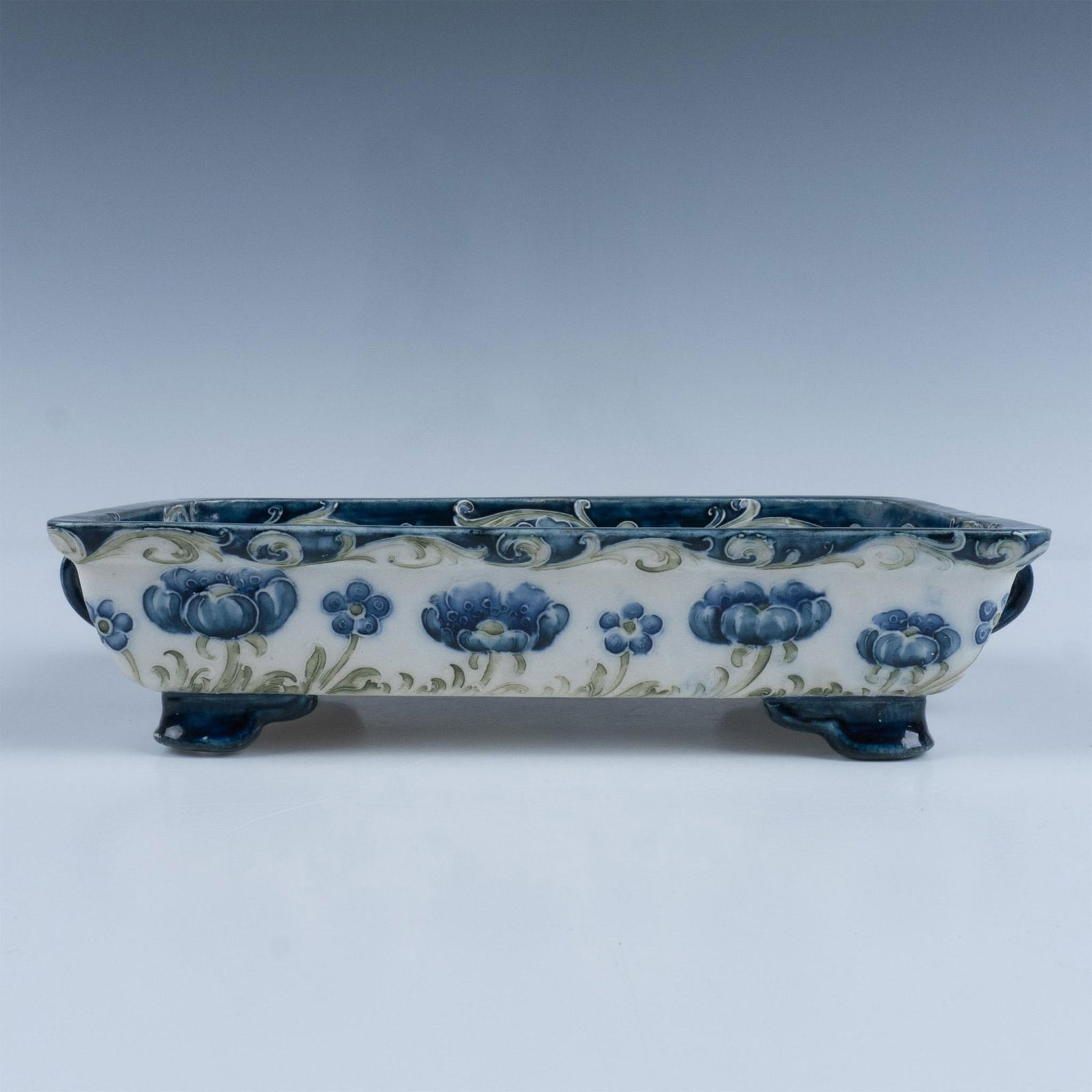 Early Moorcroft for Macintyre Porcelain Bowl, Blue Poppy (1 of 6)