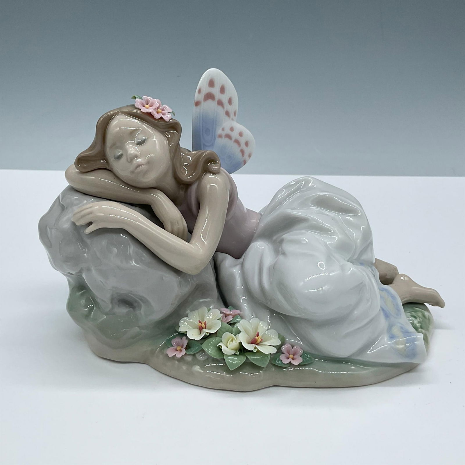 Princess Of The Fairies 01007694 - Lladro Porcelain Figurine (1 of 4)