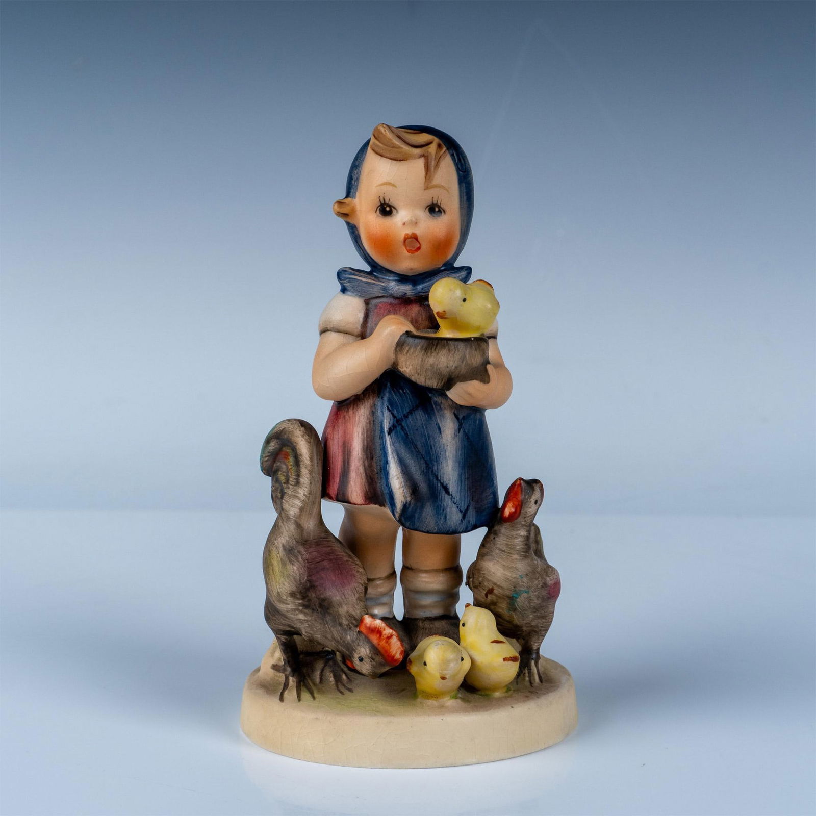 Goebel Hummel Figurine Feeding Time 199 TMK-5 (1 of 4)