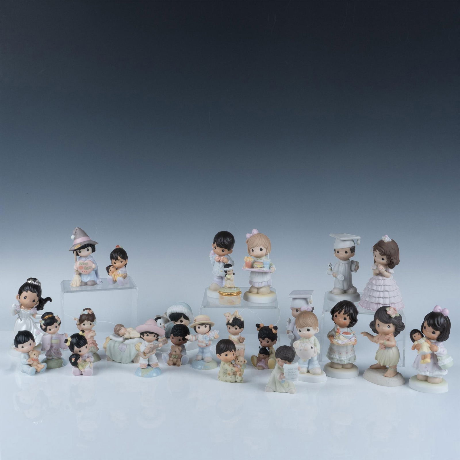 26pc Precious Moments Porcelain Figurines (1 of 12)