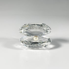 Swarovski Crystal Figurine, Sea Shell with Pearl