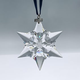 Swarovski Crystal Figurine, 2000 Christmas Ornament