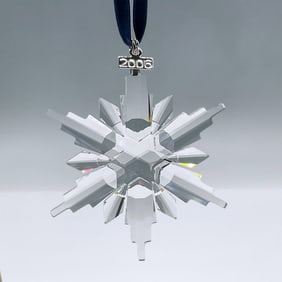 Swarovski Crystal Figurine, 2006 Christmas Ornament