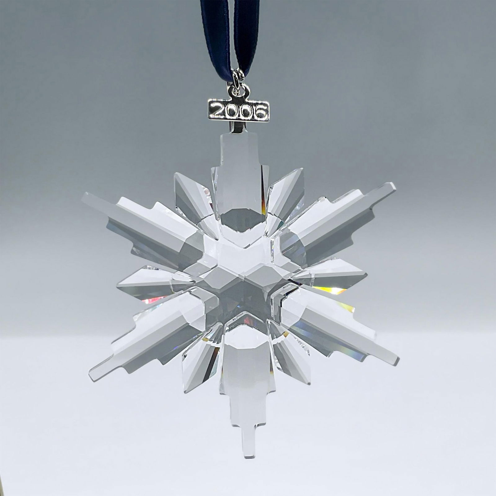 Swarovski Crystal Figurine, 2006 Christmas Ornament (1 of 3)