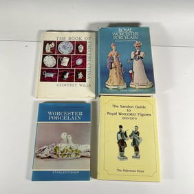 4 Assorted Non Fiction Books on Worcester Porcelain