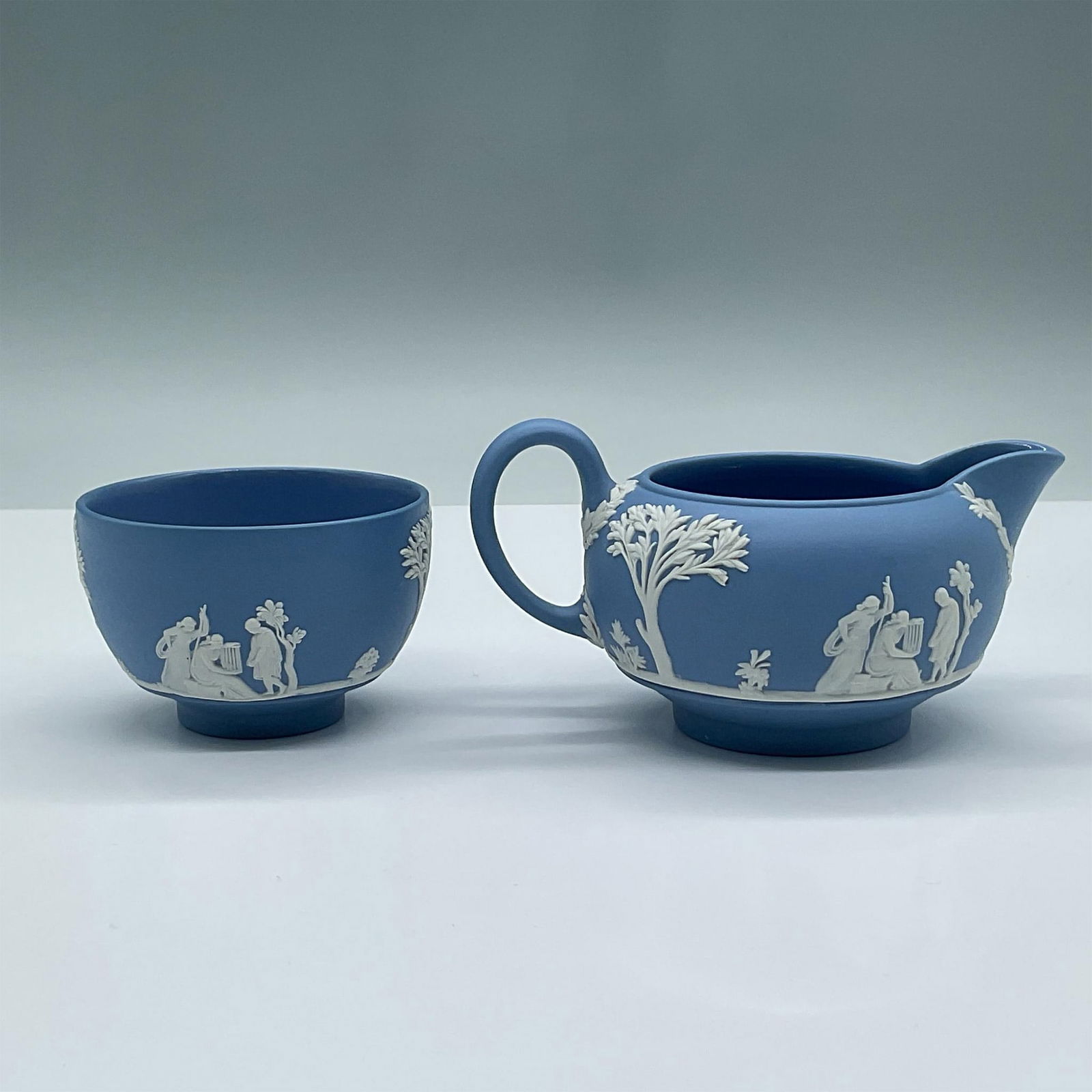 2pc Wedgwood Blue Jasperware Creamer and Sugar Bowl (1 of 3)