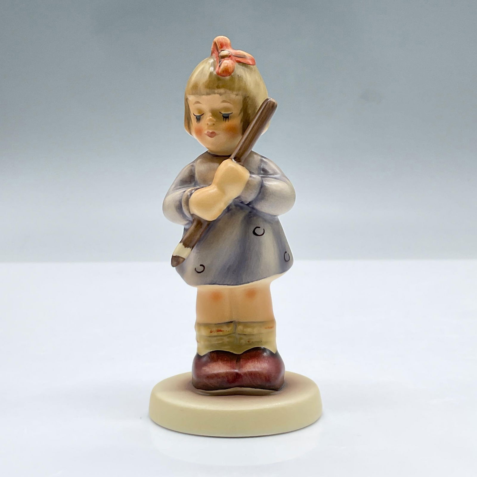 Goebel Hummel Porcelain Figurine, Sharpest Student (1 of 4)