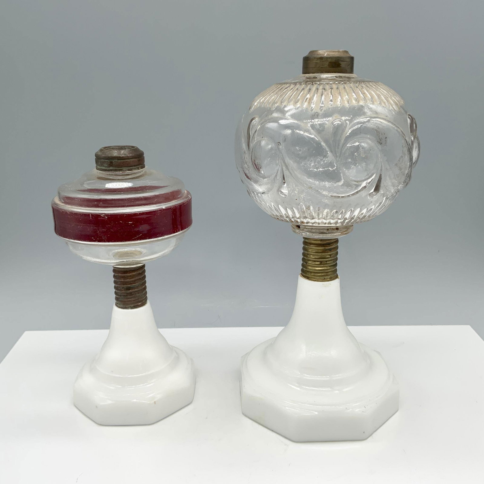 Pair of Retro Kerosene Oil Lamps (1 of 4)