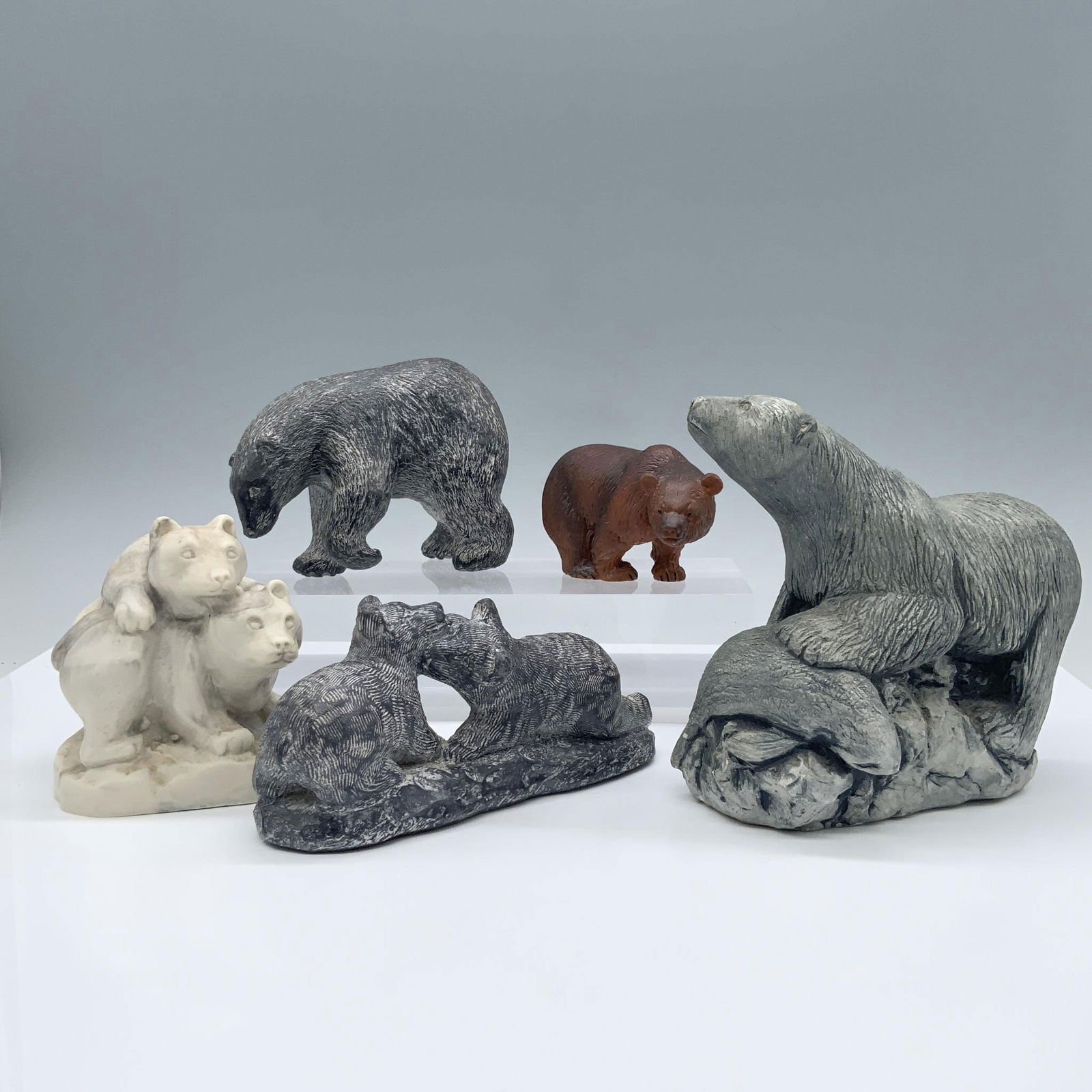 5pc Wolf Original, ACE Alaska & More, Polar Bear Figurines (1 of 10)