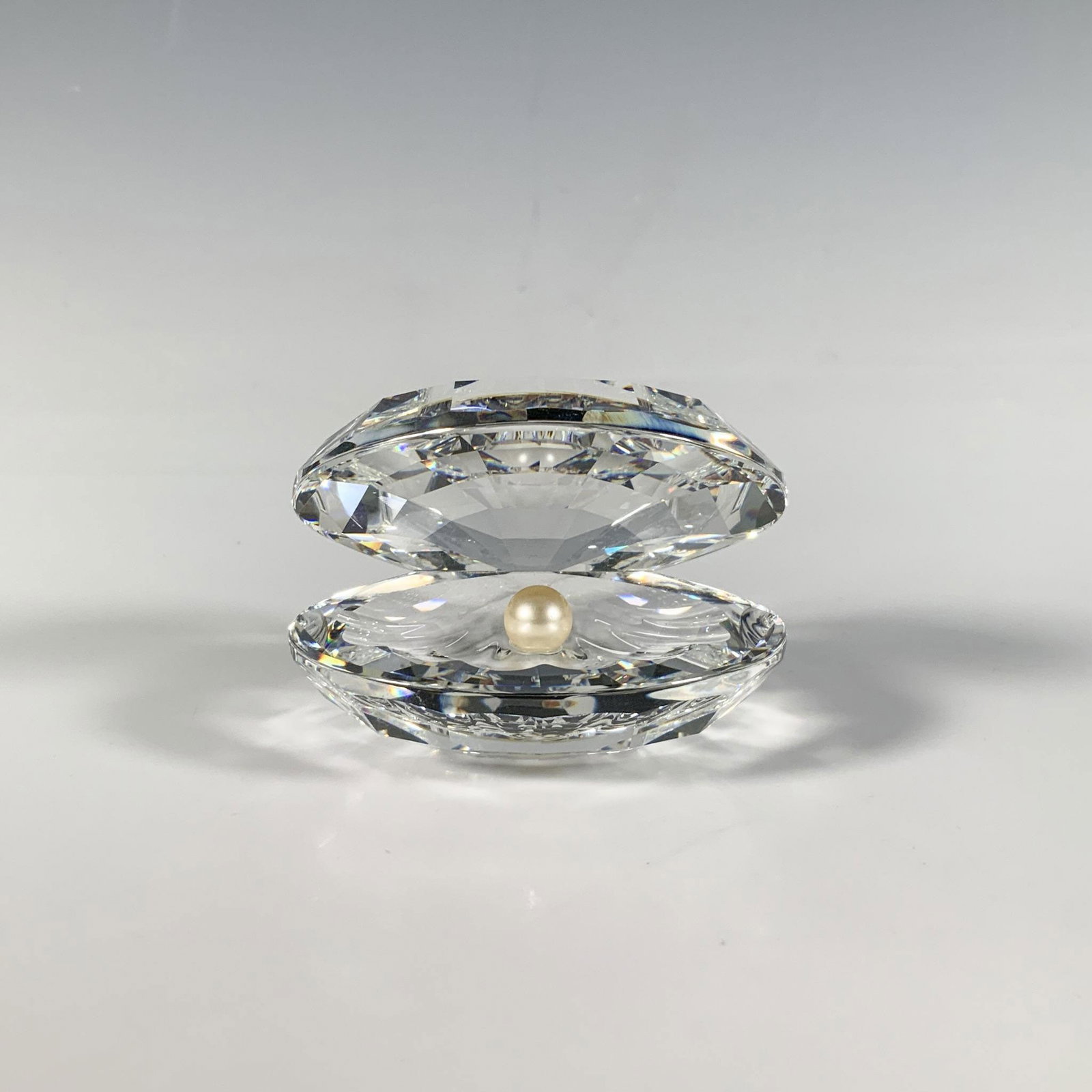 Swarovski Silver Crystal Figurine, Shell with Pearl (1 of 5)
