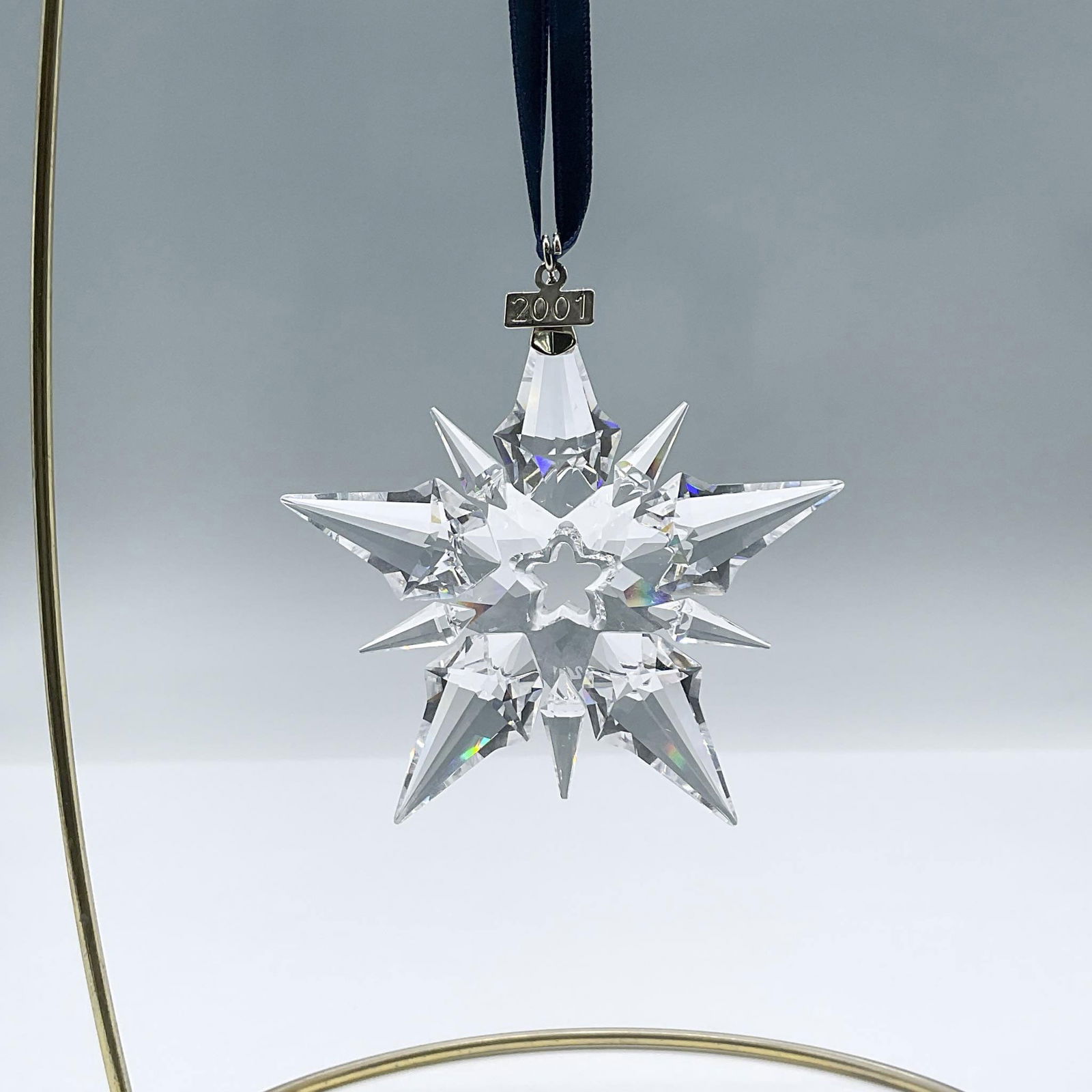 Swarovski Crystal Figurine, 2001 Christmas Ornament (1 of 3)