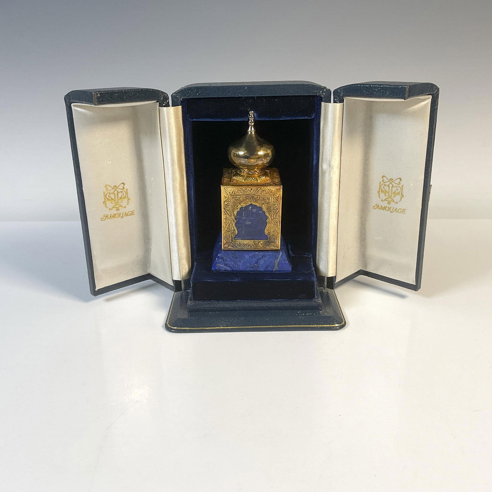 Vintage Amouage Sterling Silver Perfume Bottle, Middle East (1 of 4)