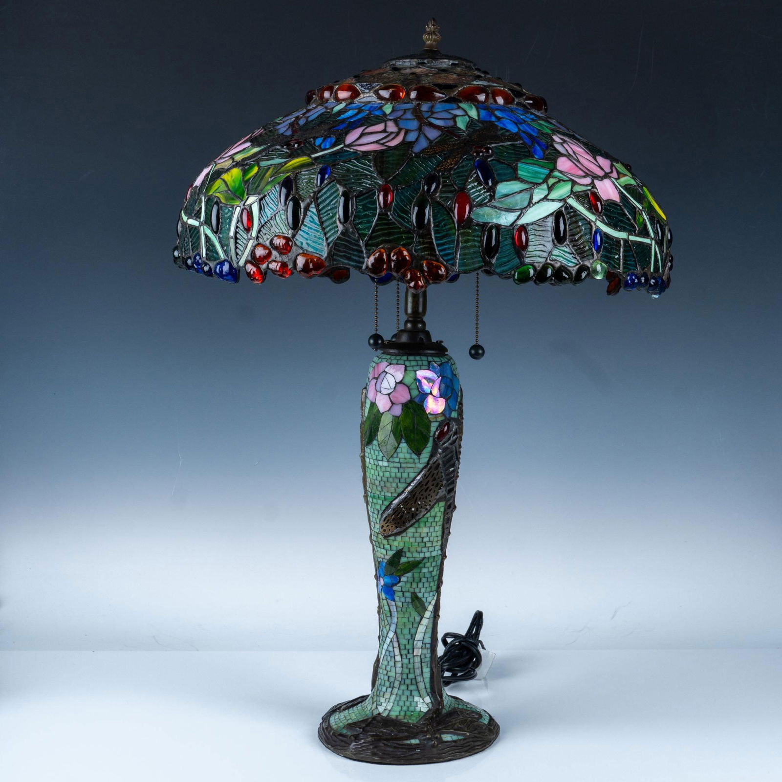 Vintage Tiffany Style Dragonfly Table Lamp (1 of 8)