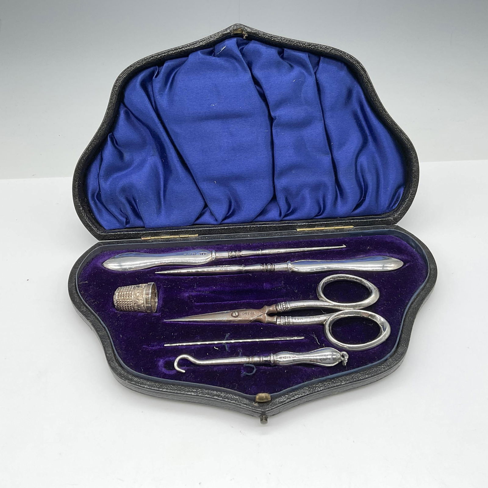 Antique Sterling Silver Sewing Etui Set in Fitted Case (1 of 3)