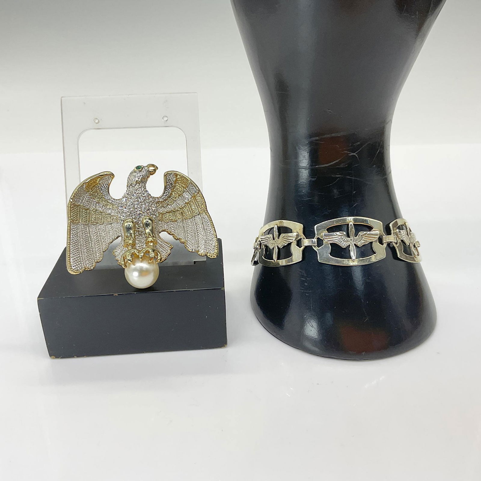 2pc Patriotic Brooch and Bracelet Pair (1 of 6)