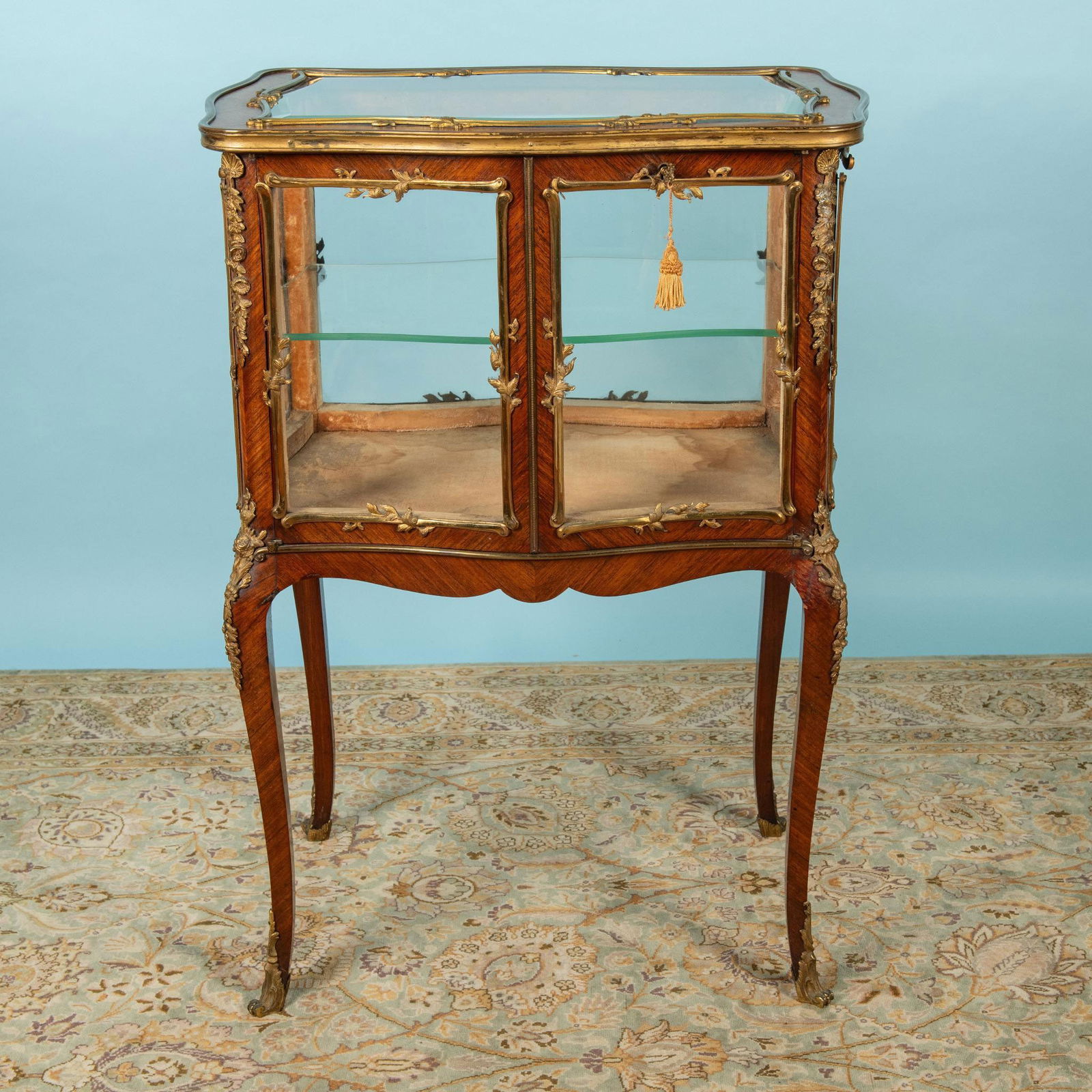 Napoleon III Kingwood Bijouterie Table (1 of 16)