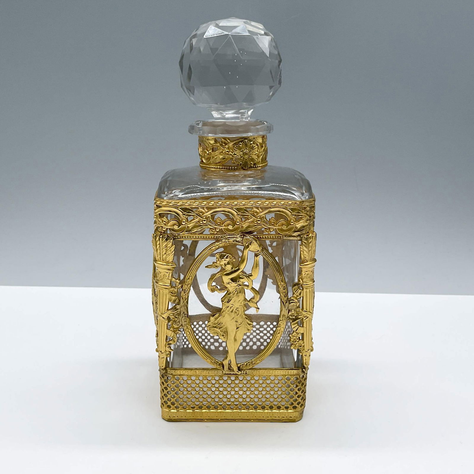 Baccarat Gilder Crystal Decanter, French Empire (1 of 4)