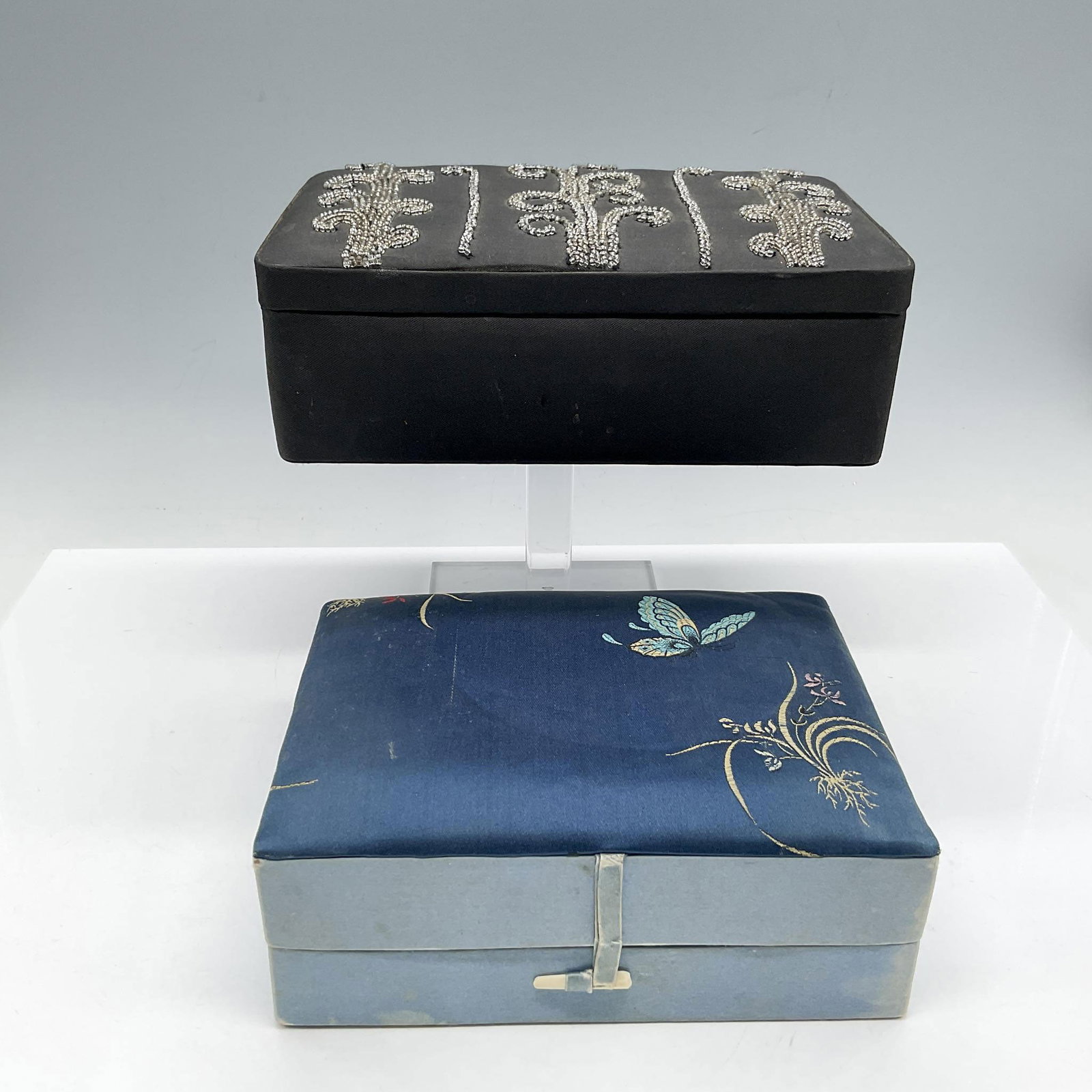 2pc Vintage Fabric Jewelry Boxes (1 of 5)