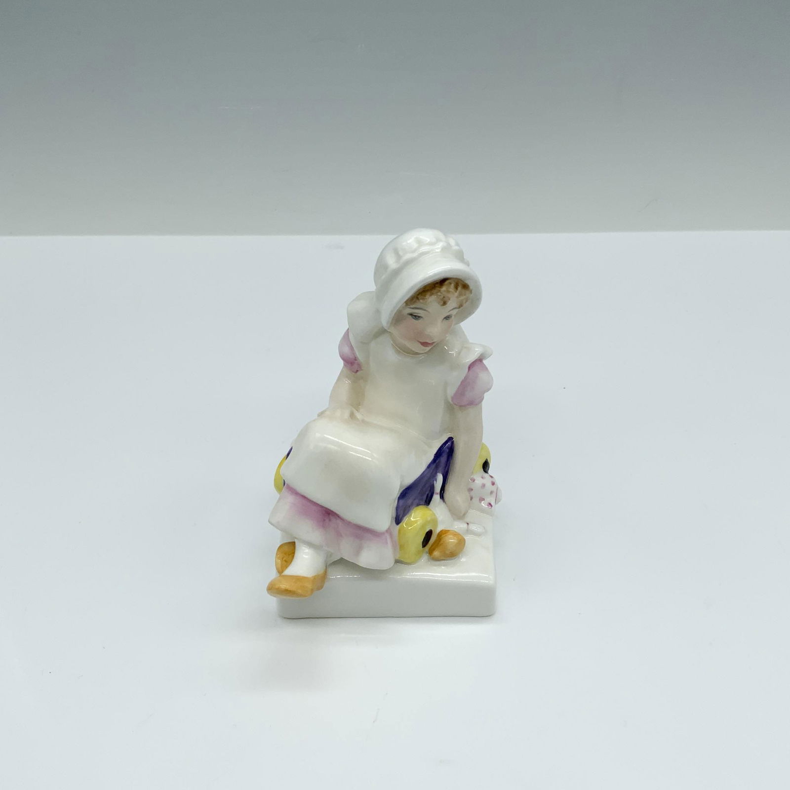 Nell - HN3014 - Royal Doulton Figurine (1 of 3)