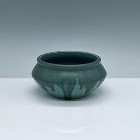 Roseville Pottery Carnelian I Bowl, Circa 1917